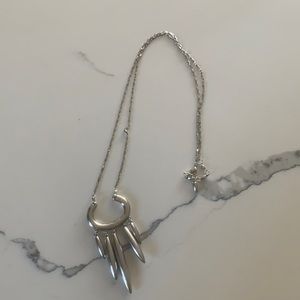 Stella and dot pendant